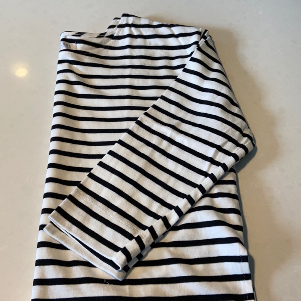 Everlane striped crewneck cotton top